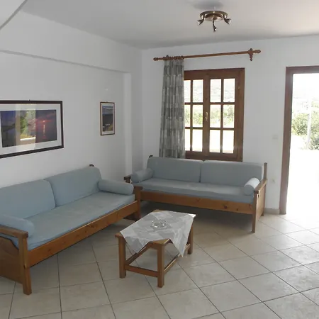 아파트 Lakonia Bay