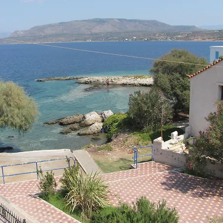 Lakonia Bay 아크앤젤로스