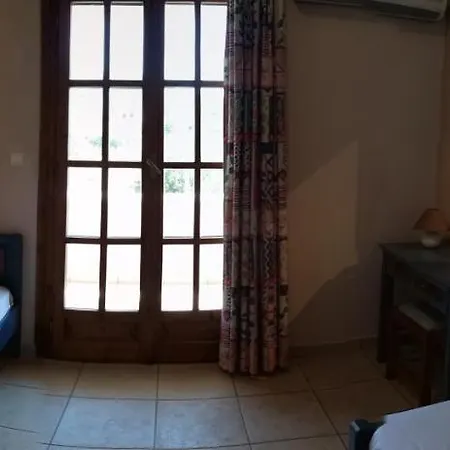 Διαμέρισμα Lakonia Bay