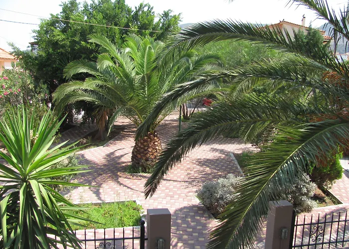 Lakonia Bay ארכאנגלוס