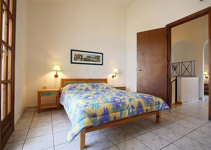 Lakonia Bay דירה